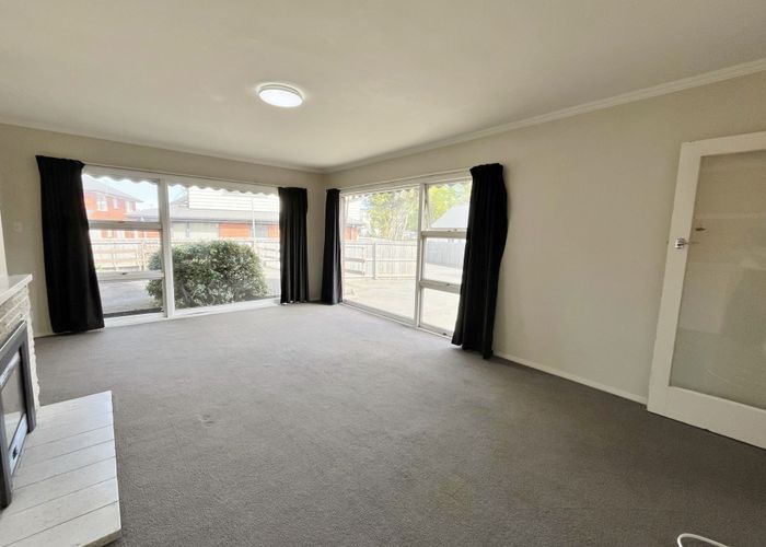  at 76 Peer Street, Upper Riccarton, Christchurch