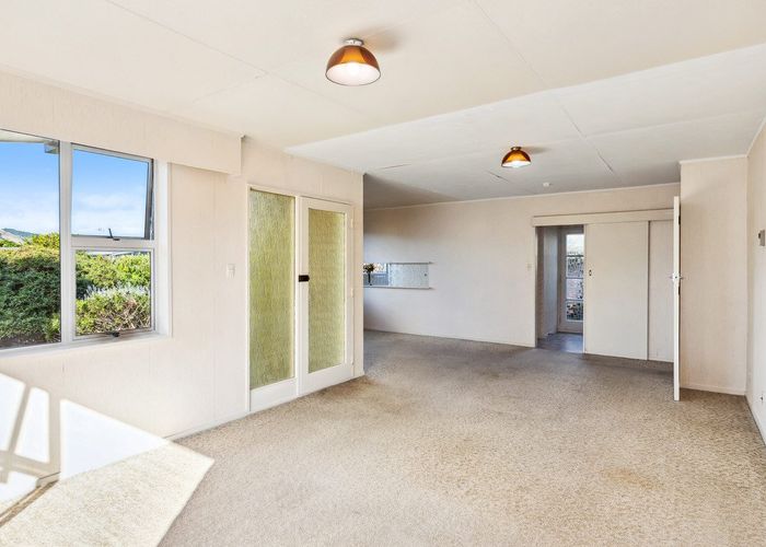  at 11A Kingswood Grove, Raumati Beach, Paraparaumu