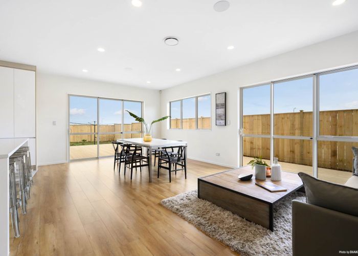  at 3 Routhmore Street, Flat Bush, Auckland