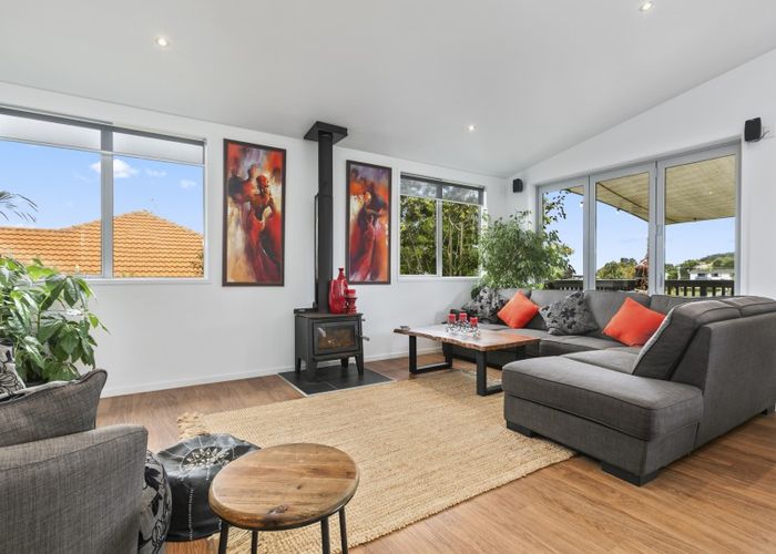  at 27 Bayvista Close, Welcome Bay, Tauranga