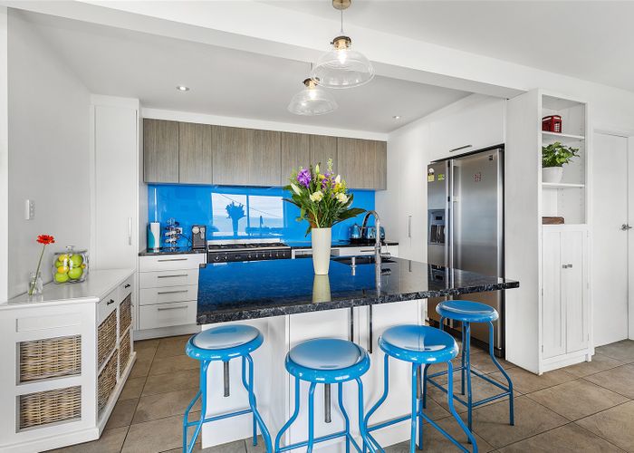  at 77 Moana Road, Plimmerton, Porirua