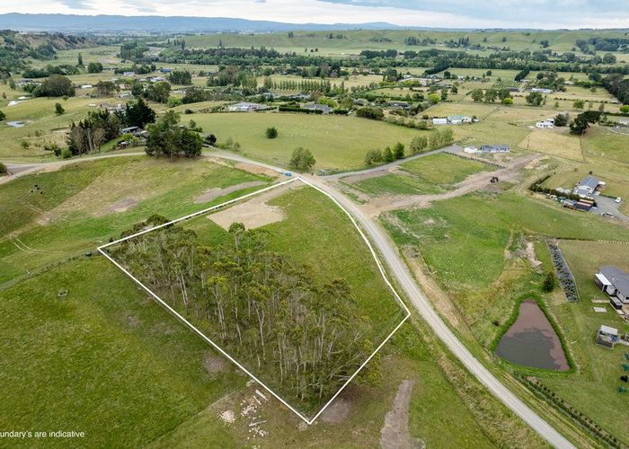  at 16 and 18 Tui Drive, Waipukurau, Central Hawke's Bay, Hawke's Bay