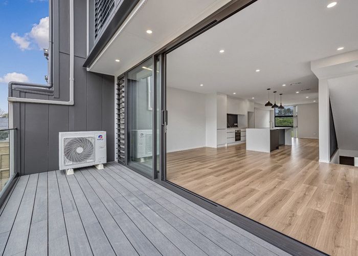  at 2/245 Gillies Ave, Epsom, Auckland City, Auckland