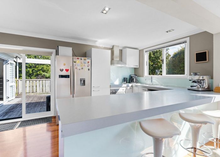  at 5 Farringdon Street, Glen Innes, Auckland City, Auckland