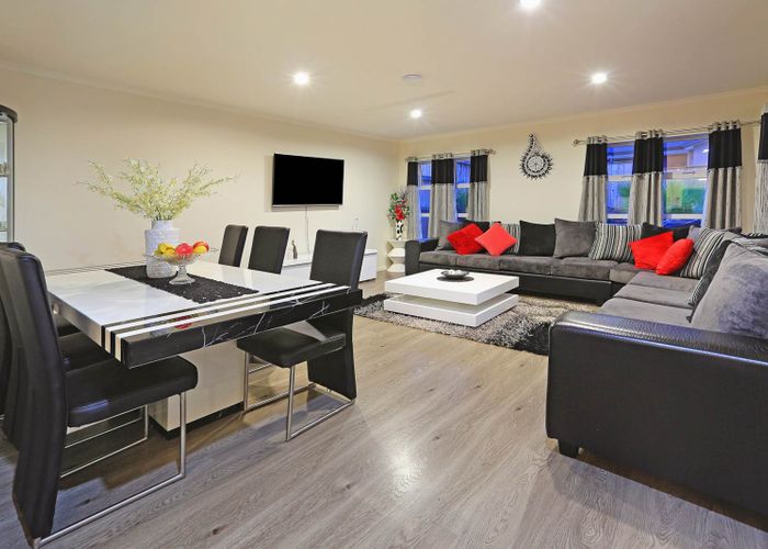  at 12 Carlos Drive, Flat Bush, Auckland