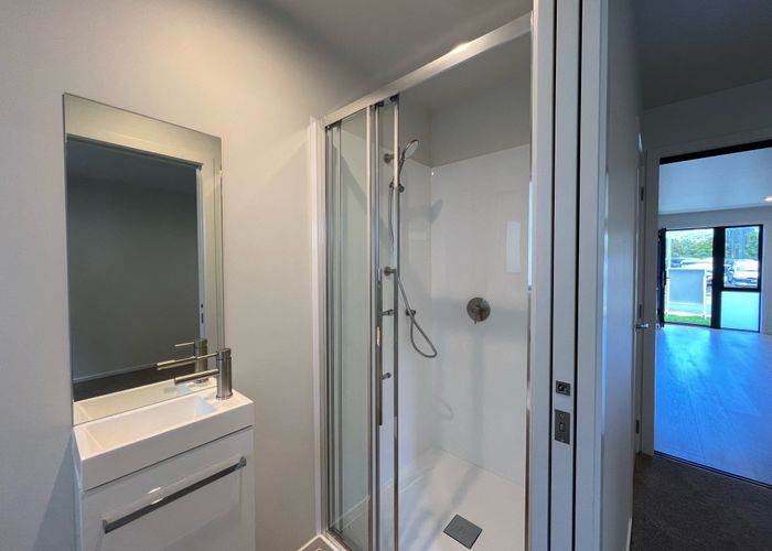  at 15/92A Cambridge Terrace, Waterloo, Lower Hutt