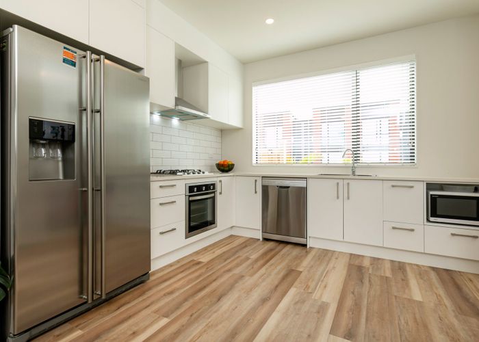  at 6 Landing Path Drive, Hobsonville, Waitakere City, Auckland