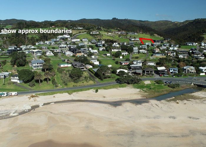  at 14 Granada Lane, Langs Beach, Waipu