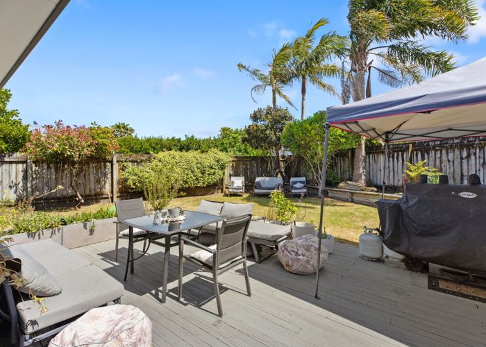  at 43 Katerini Grove, Papamoa Beach, Papamoa