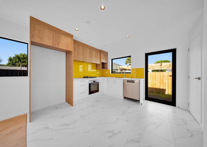  at 51 Manuroa Road, Takanini, Papakura, Auckland