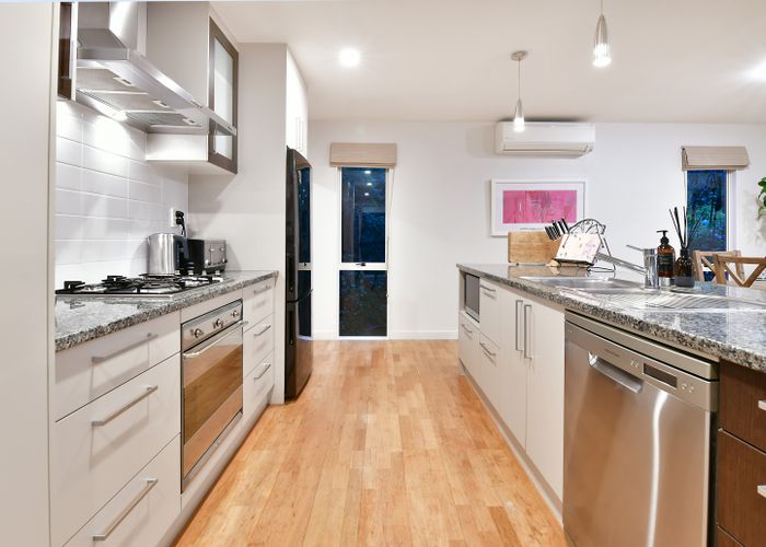  at 6H Twin Court, Albany, Auckland