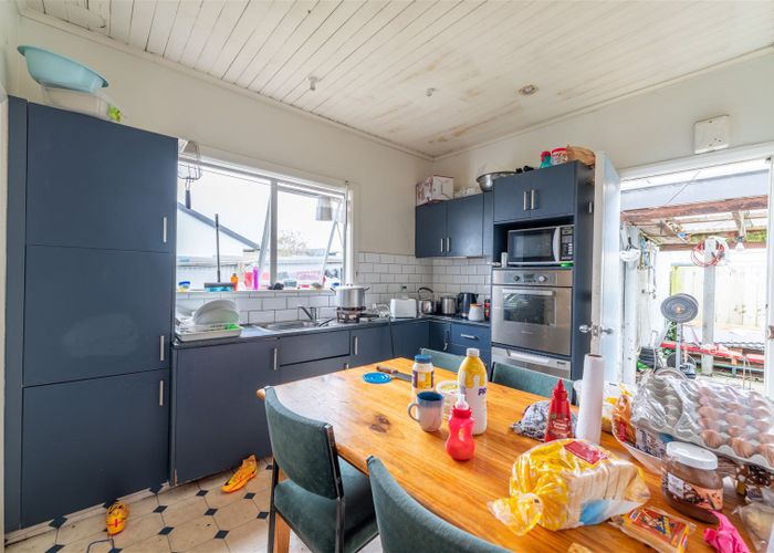  at 31 High Street, Parkside, Timaru