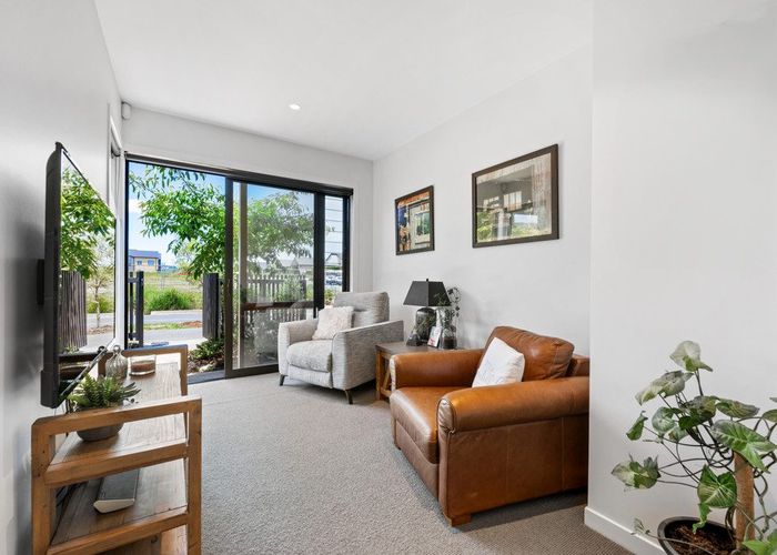  at 3 Sierra Pine Road, Hobsonville, Waitakere City, Auckland