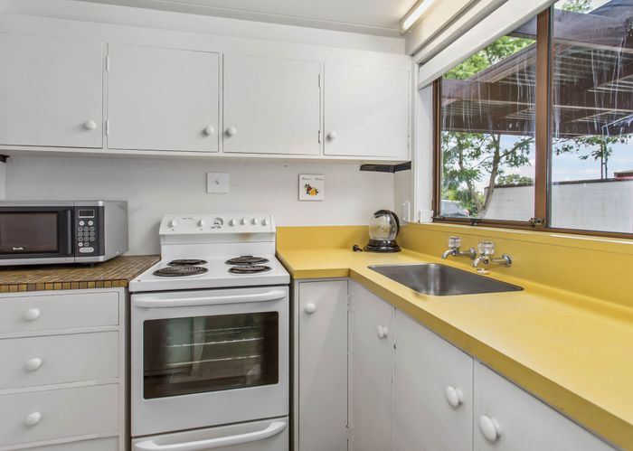  at 1/4 Burt Road, Mount Wellington, Auckland