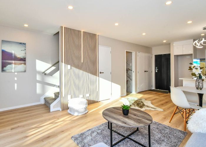  at Lot 8/27 Landscape Road, Papatoetoe, Manukau City, Auckland