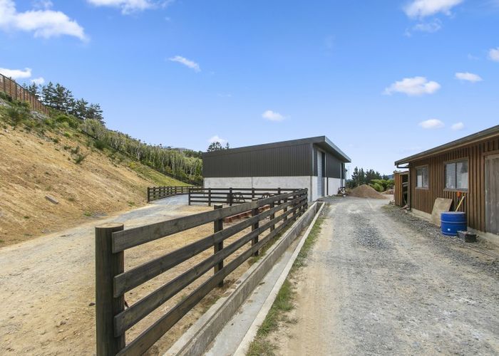  at 51 Kaitangata Crescent, Kelson, Lower Hutt