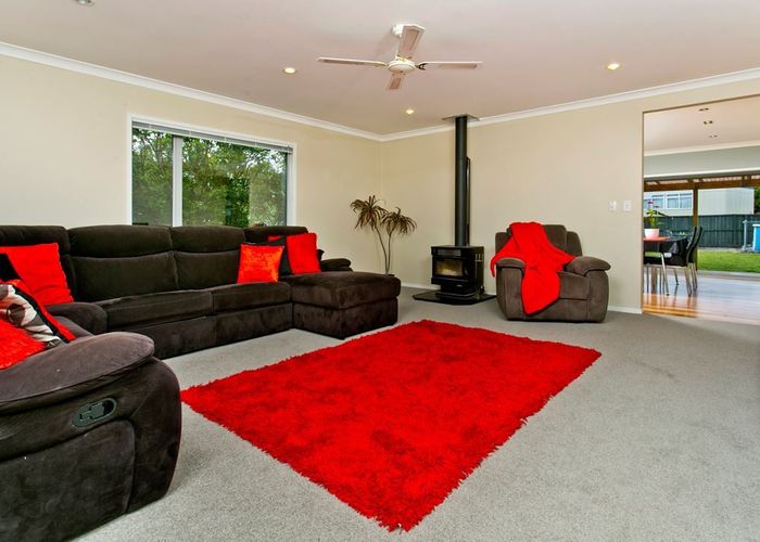  at 115 Sunnynook Road, Sunnynook, North Shore City, Auckland