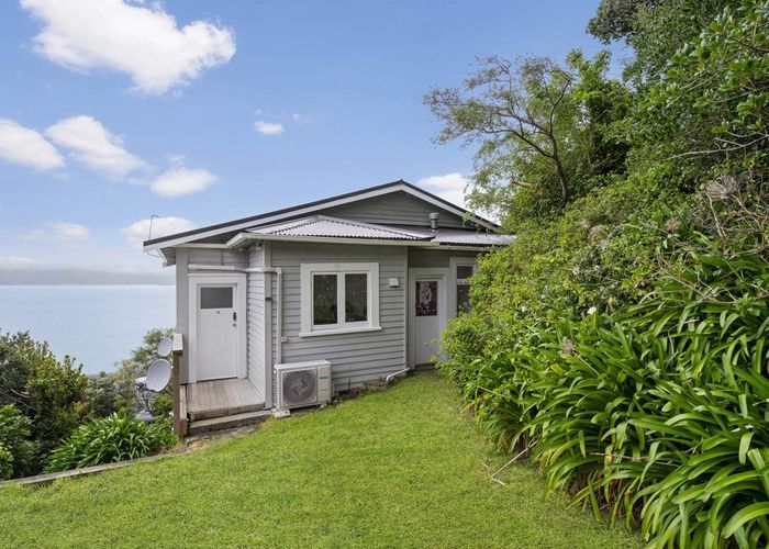  at 59 Sar Street, Wadestown, Wellington