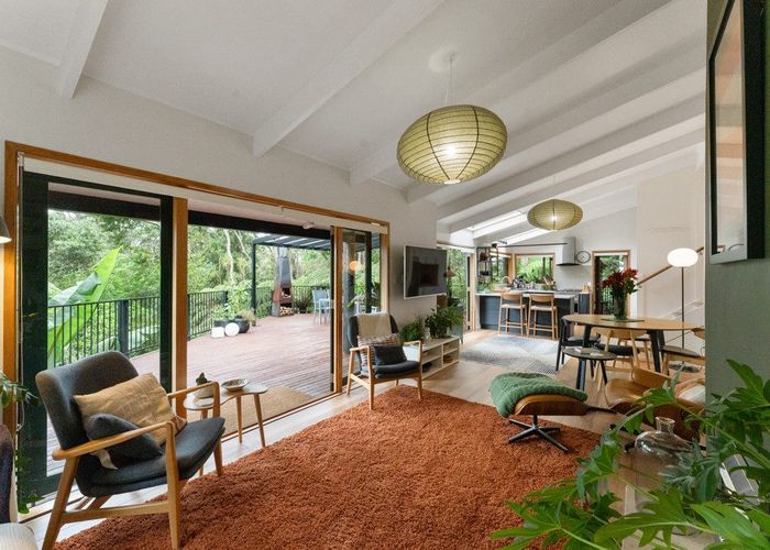  at 37 Wirihana Road, Titirangi, Waitakere City, Auckland