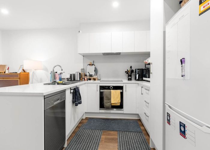  at 19 Kotuitui Street, Manukau, Manukau City, Auckland