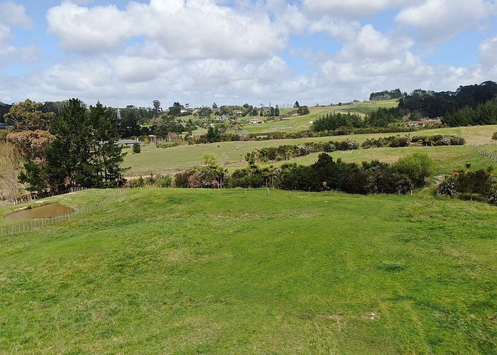  at 42 Spur Road, Stillwater, Silverdale