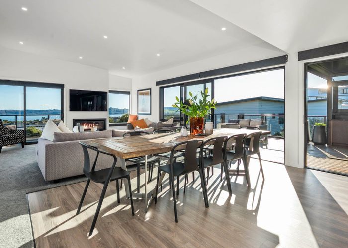  at 21 Coprosma Crescent, Waipahihi, Taupo