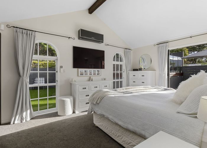  at 62 Chatsworth Road, Silverstream, Upper Hutt