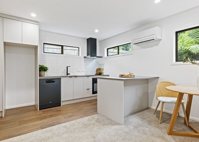  at 11 Marina Grove, Frankleigh Park, New Plymouth
