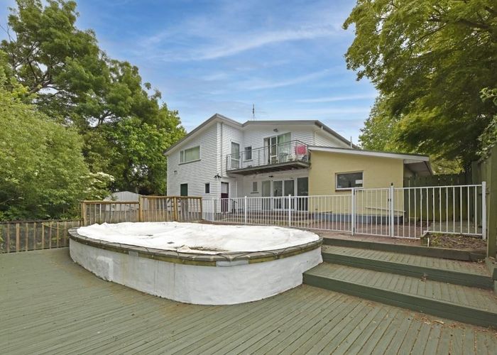 For sale 37 Parkstone Avenue, Ilam, Christchurch City, Canterbury