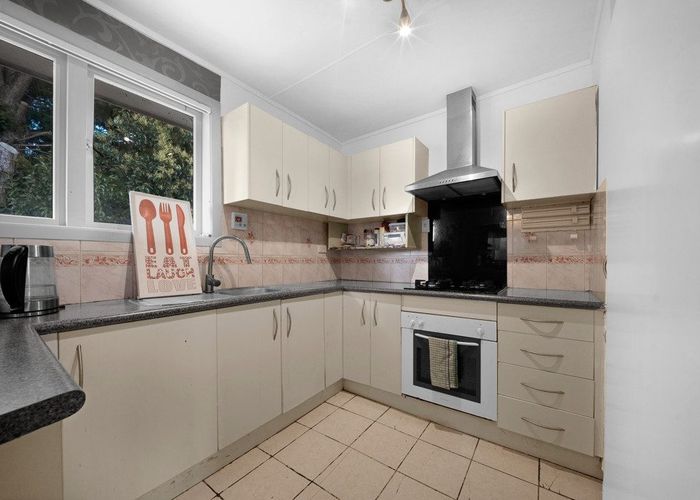  at 2/10A Lupton Road, Manurewa, Manukau City, Auckland