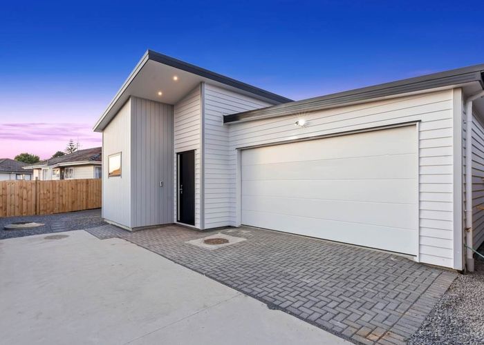  at 9B Southview Place, Wattle Downs, Auckland