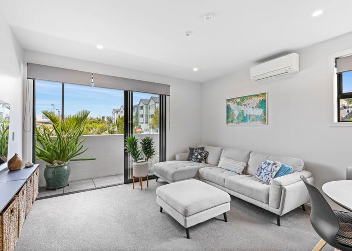  at 29/4 Stables Lane, Millwater, Rodney, Auckland