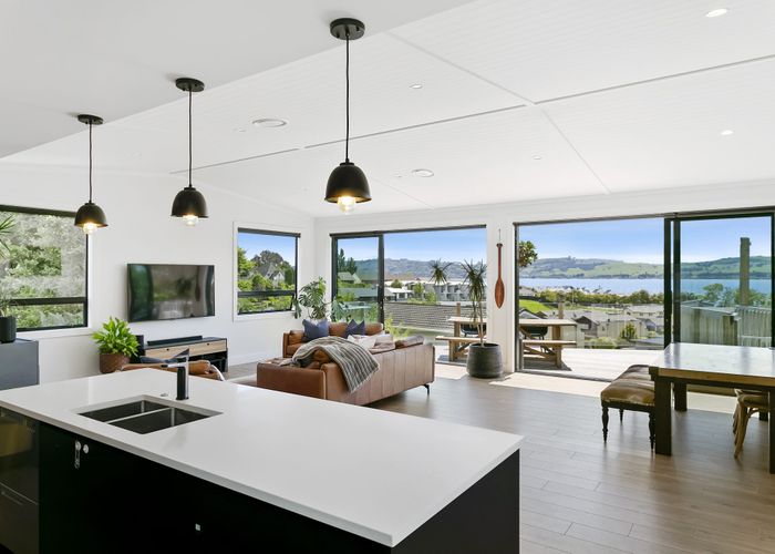  at 10 Bernard Street, Two Mile Bay, Taupo