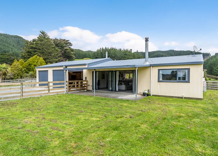  at 148 Kakariki Way, Whitemans Valley, Upper Hutt