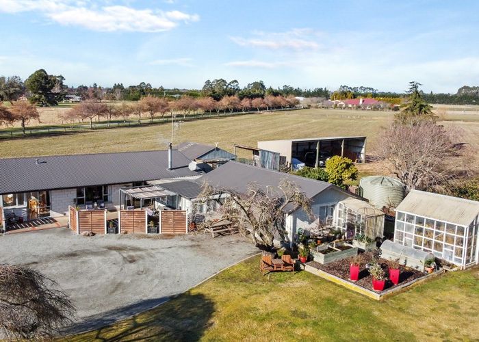  at 39 Lynch Road, Levels