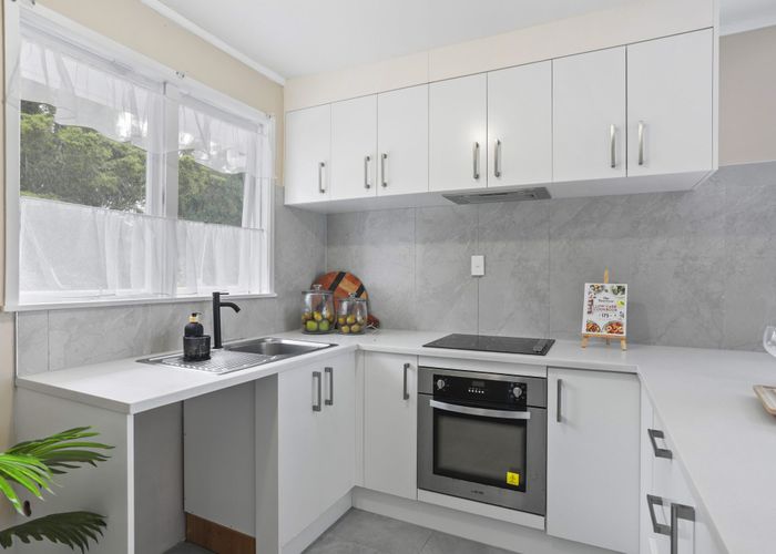  at 72 Helena Street, Massey, Waitakere City, Auckland