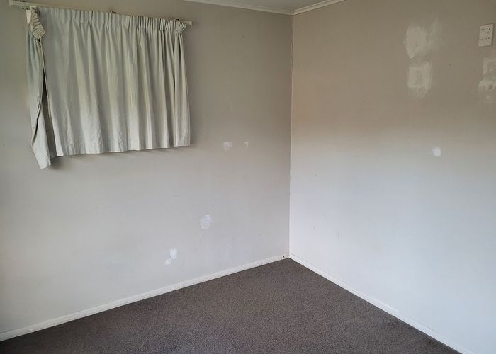  at 33 Naenae Road, Naenae, Lower Hutt, Wellington