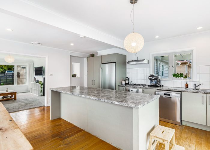  at 51 Matipo Road, Te Atatu Peninsula, Waitakere