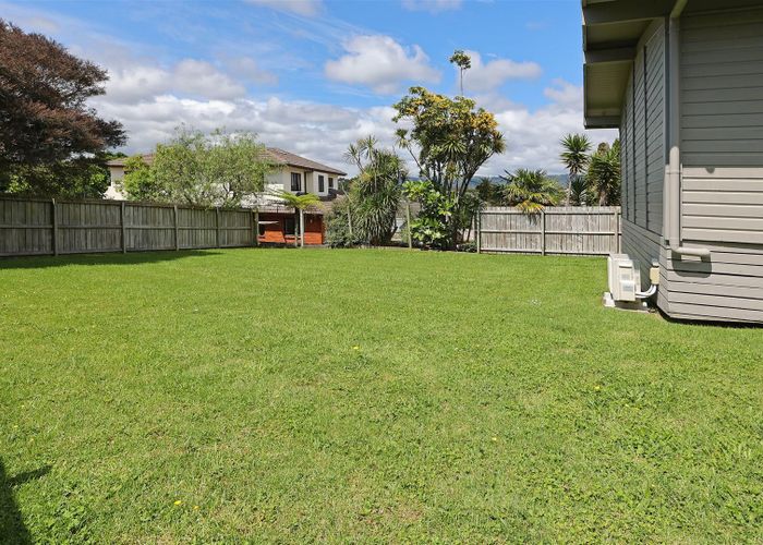  at 96 Rhinevale Close, Henderson, Auckland