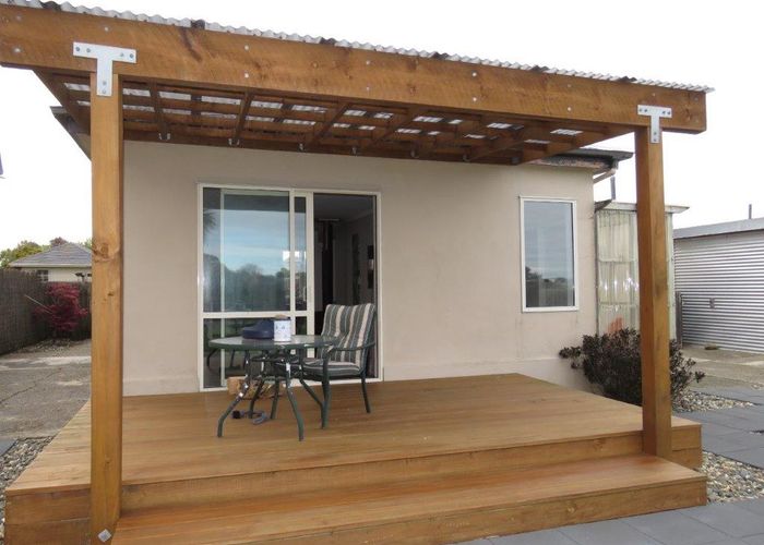  at 16 Stuart Street, Hawthorndale, Invercargill