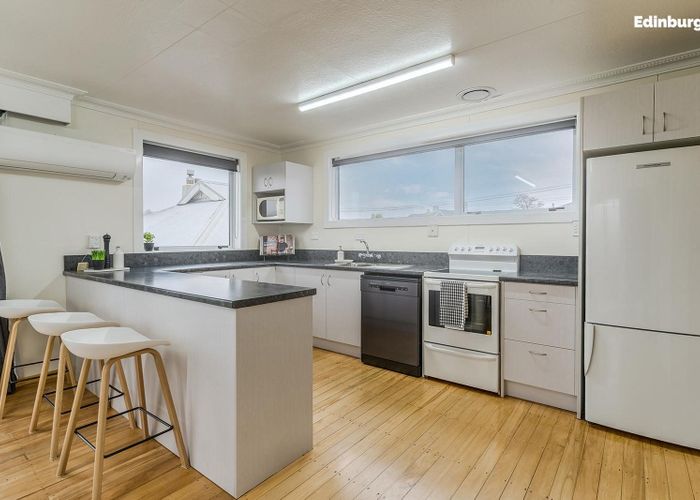  at 102 Kenmure Road, Belleknowes, Dunedin, Otago
