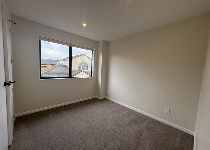  at 14D Stewart Gibson Place, The Gardens, Manukau City, Auckland