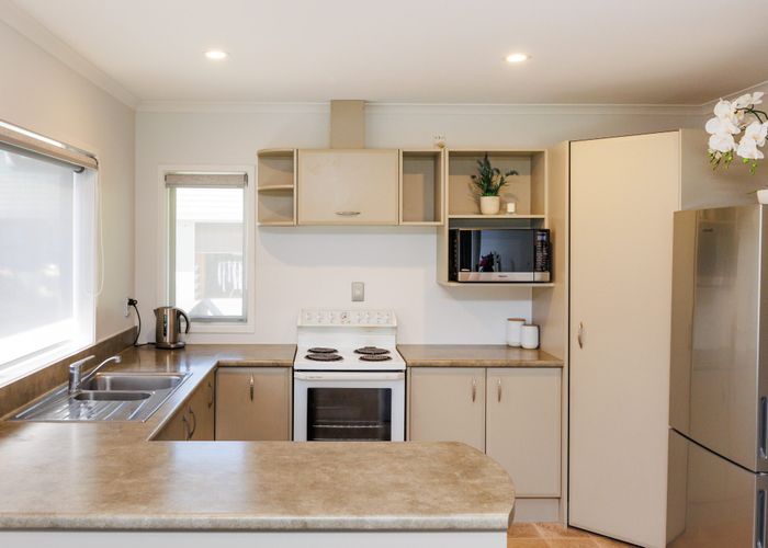  at 3 Foxtail Fern, Kelvin Grove, Palmerston North
