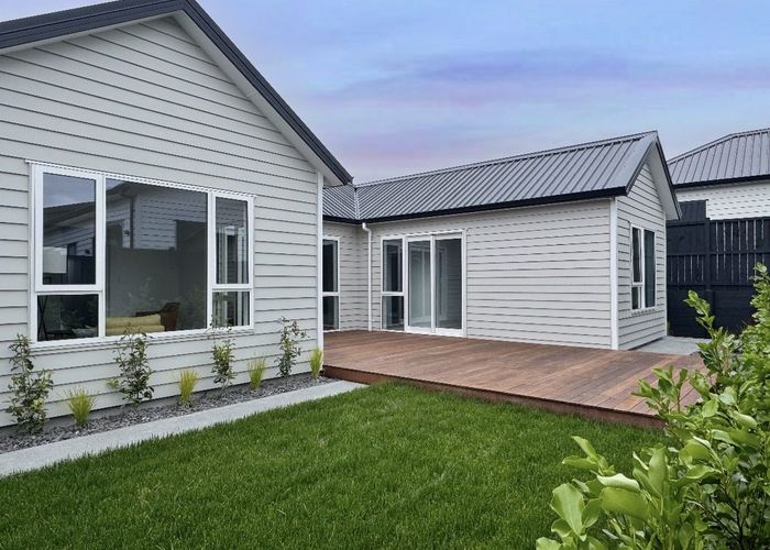  at 44 Milldale Drive, Milldale, Rodney, Auckland