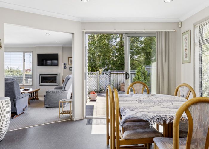  at 2/30 Ingle Avenue, Waipahihi, Taupo, Waikato