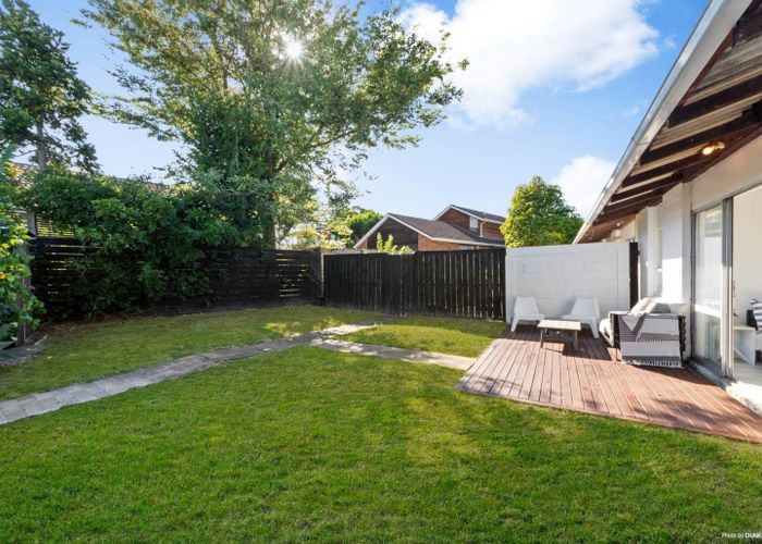  at 1/37 Oriana Avenue, Lynfield, Auckland