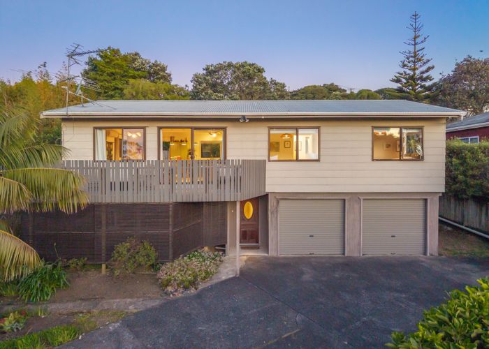  at 44 Kennedy Road, Surfdale, Waiheke Island, Auckland