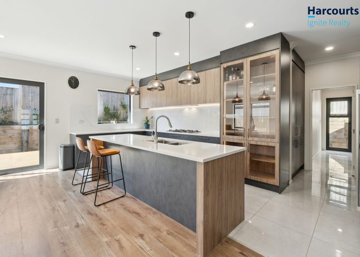  at 28 Crossgar Road, Flat Bush, Manukau City, Auckland
