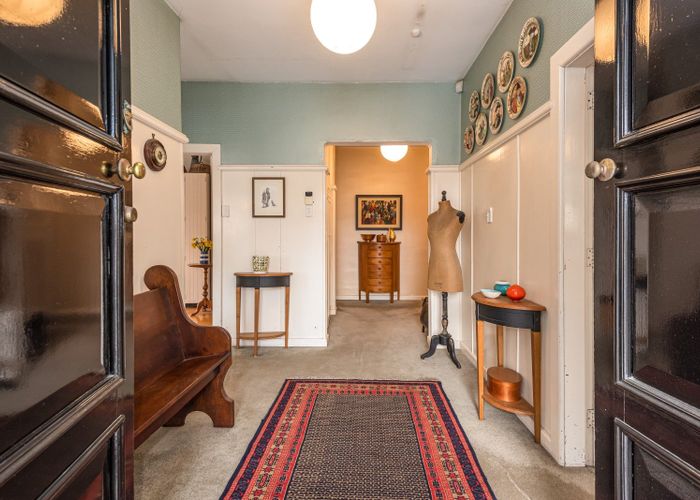  at 14 Church Lane, Merivale, Christchurch