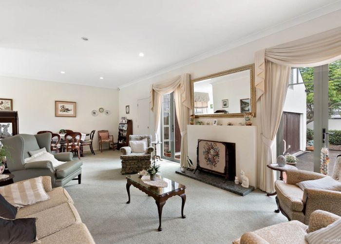  at 90 Ngataringa Road, Devonport, Auckland